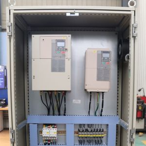 電控箱